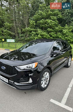 Внедорожник / Кроссовер Ford Edge 2019 в 