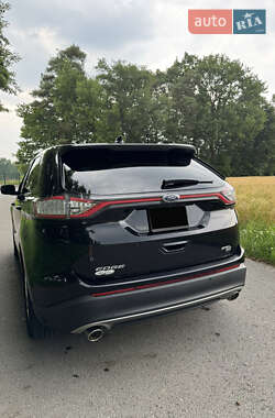 Внедорожник / Кроссовер Ford Edge 2018 в 