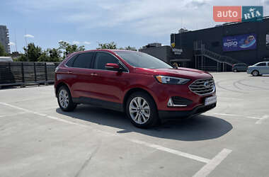 Внедорожник / Кроссовер Ford Edge 2022 в 