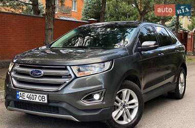 Внедорожник / Кроссовер Ford Edge 2015 в 