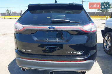 Внедорожник / Кроссовер Ford Edge 2017 в 