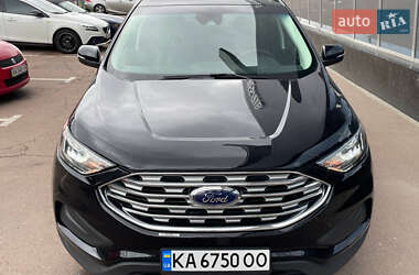 Внедорожник / Кроссовер Ford Edge 2019 в 