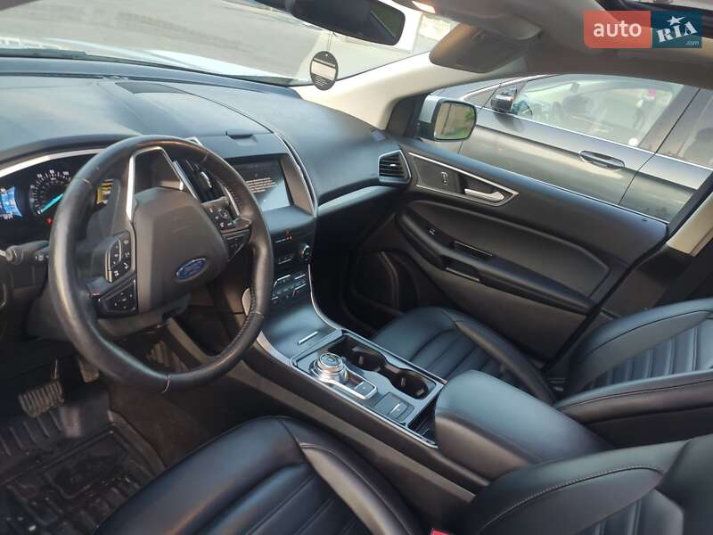 Внедорожник / Кроссовер Ford Edge 2019 в Сарнах