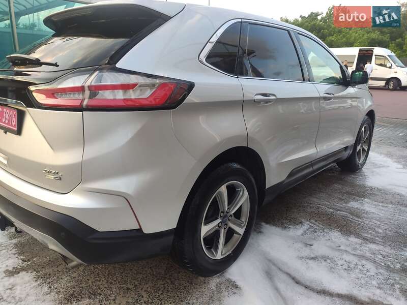 Внедорожник / Кроссовер Ford Edge 2019 в Сарнах