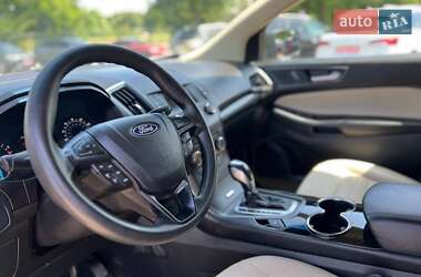 Внедорожник / Кроссовер Ford Edge 2017 в 