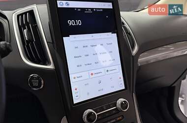 Внедорожник / Кроссовер Ford Edge 2022 в 