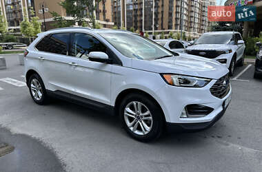 Внедорожник / Кроссовер Ford Edge 2019 в 