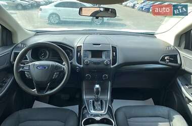 Внедорожник / Кроссовер Ford Edge 2015 в 