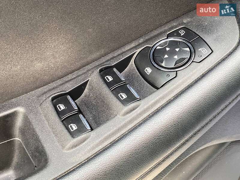 Внедорожник / Кроссовер Ford Edge 2015 в Днепре