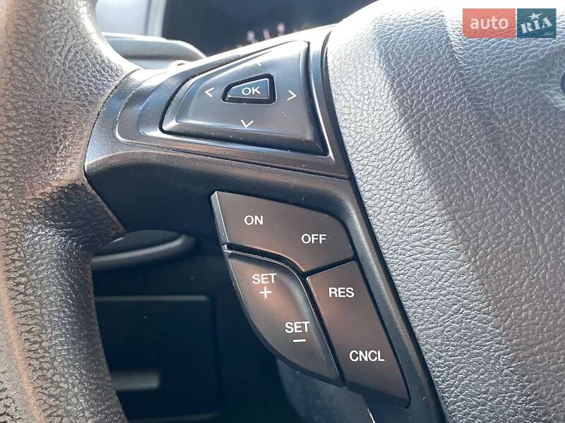 Внедорожник / Кроссовер Ford Edge 2015 в Днепре