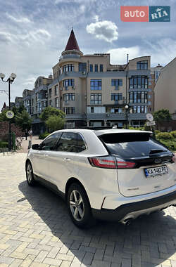 Внедорожник / Кроссовер Ford Edge 2019 в 