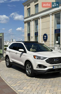 Внедорожник / Кроссовер Ford Edge 2019 в 