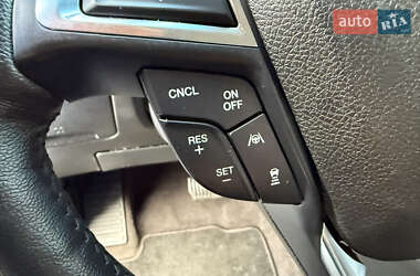 Внедорожник / Кроссовер Ford Edge 2020 в 