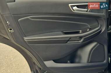 Внедорожник / Кроссовер Ford Edge 2019 в 