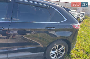 Внедорожник / Кроссовер Ford Edge 2020 в 