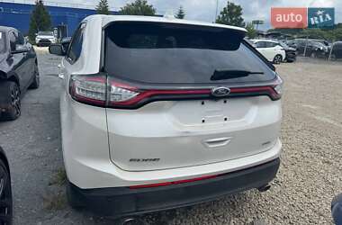 Внедорожник / Кроссовер Ford Edge 2015 в 