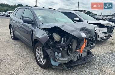 Позашляховик / Кросовер Ford Edge 2023 в 
