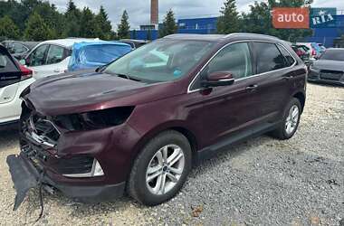 Внедорожник / Кроссовер Ford Edge 2020 в 