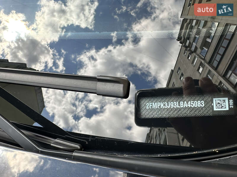 Внедорожник / Кроссовер Ford Edge 2019 в Ивано-Франковске