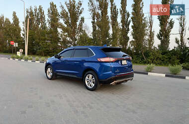 Внедорожник / Кроссовер Ford Edge 2018 в 
