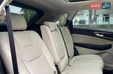 Внедорожник / Кроссовер Ford Edge 2017 в 