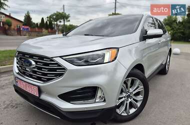 Внедорожник / Кроссовер Ford Edge 2019 в 