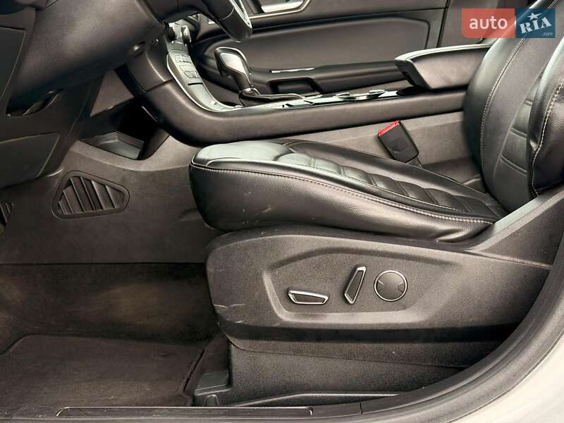 Внедорожник / Кроссовер Ford Edge 2017 в Львове