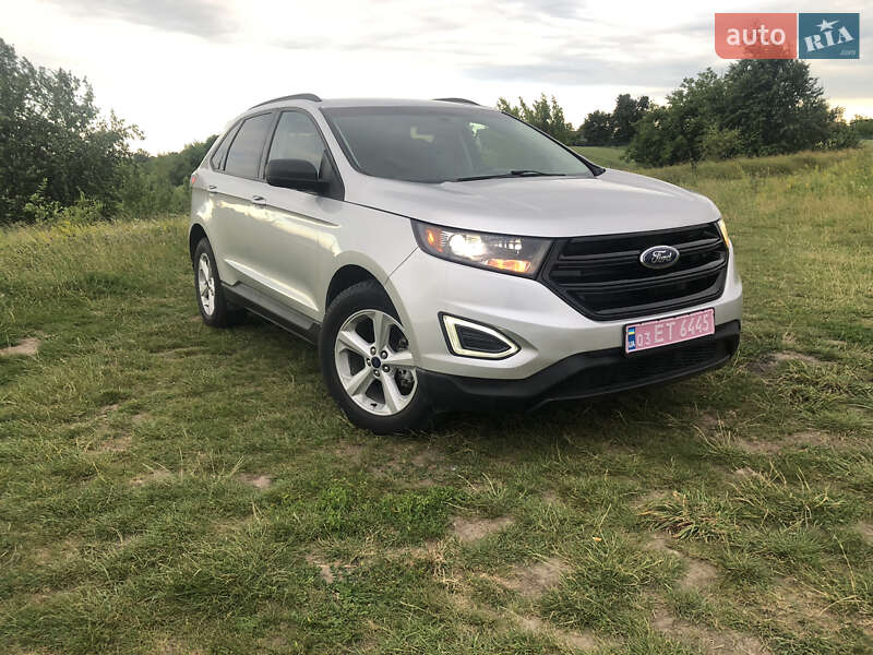 Внедорожник / Кроссовер Ford Edge 2015 в 