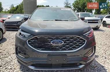 Внедорожник / Кроссовер Ford Edge 2021 в 