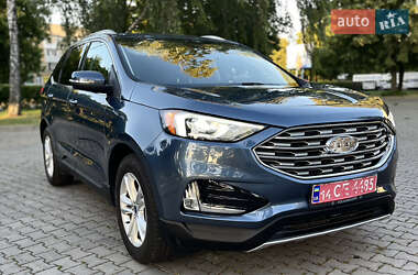 Внедорожник / Кроссовер Ford Edge 2019 в 