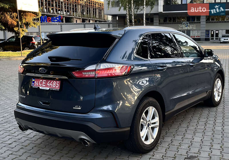 Позашляховик / Кросовер Ford Edge 2019 в Чернівцях
