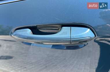 Внедорожник / Кроссовер Ford Edge 2016 в 