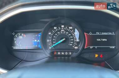 Внедорожник / Кроссовер Ford Edge 2016 в 