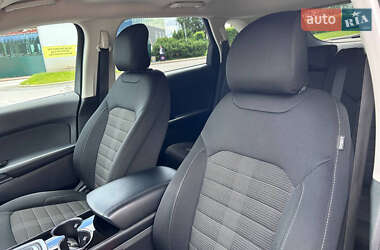 Внедорожник / Кроссовер Ford Edge 2018 в 