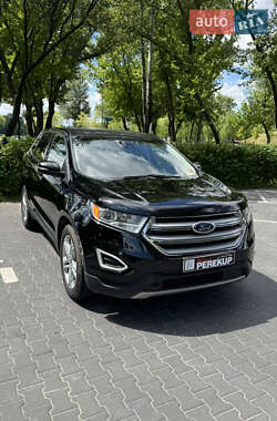 Внедорожник / Кроссовер Ford Edge 2018 в 