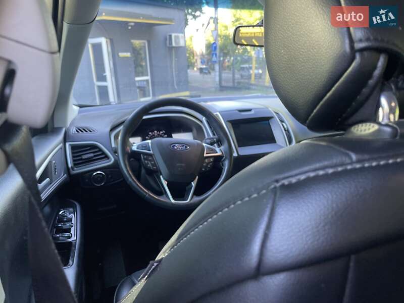 Внедорожник / Кроссовер Ford Edge 2017 в Львове