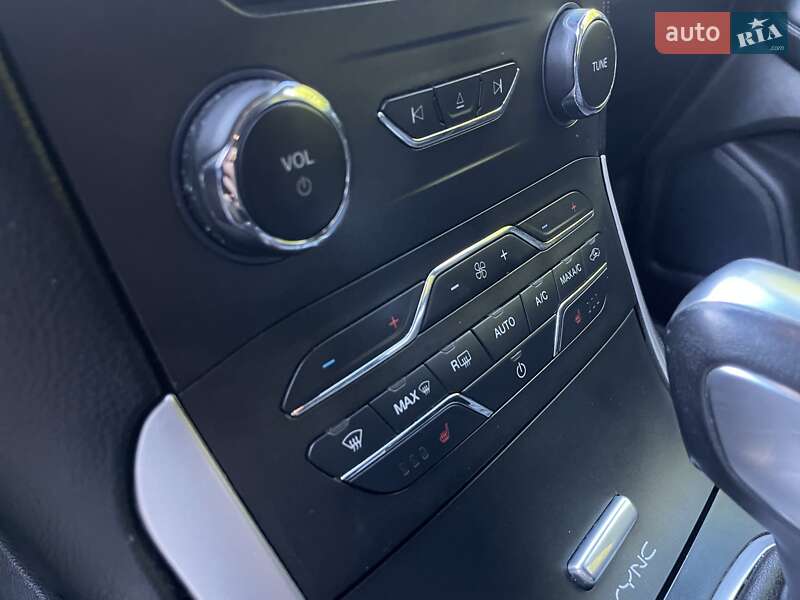 Внедорожник / Кроссовер Ford Edge 2017 в Львове