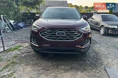 Внедорожник / Кроссовер Ford Edge 2021 в 