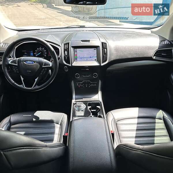 Внедорожник / Кроссовер Ford Edge 2018 в Луцке