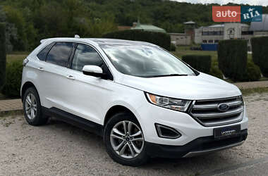Внедорожник / Кроссовер Ford Edge 2017 в 