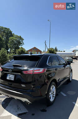 Внедорожник / Кроссовер Ford Edge 2020 в 
