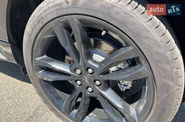 Внедорожник / Кроссовер Ford Edge 2018 в 