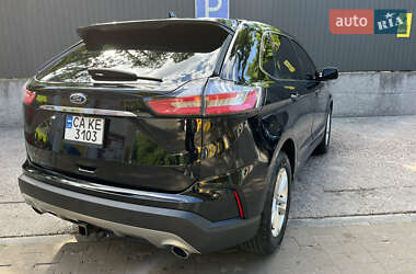 Внедорожник / Кроссовер Ford Edge 2019 в 