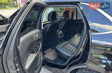Внедорожник / Кроссовер Ford Edge 2019 в 