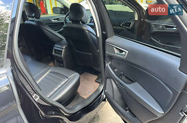 Внедорожник / Кроссовер Ford Edge 2019 в 
