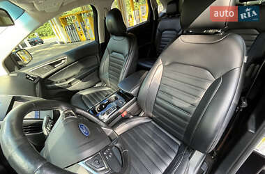 Внедорожник / Кроссовер Ford Edge 2019 в 