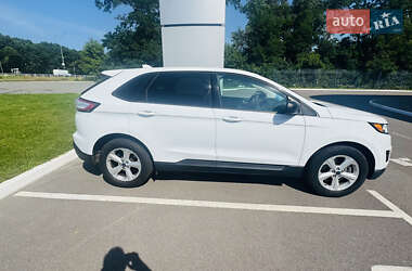 Внедорожник / Кроссовер Ford Edge 2018 в 