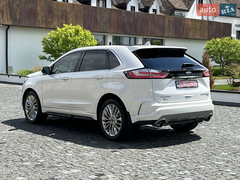 Позашляховик / Кросовер Ford Edge 2020 в Рівному