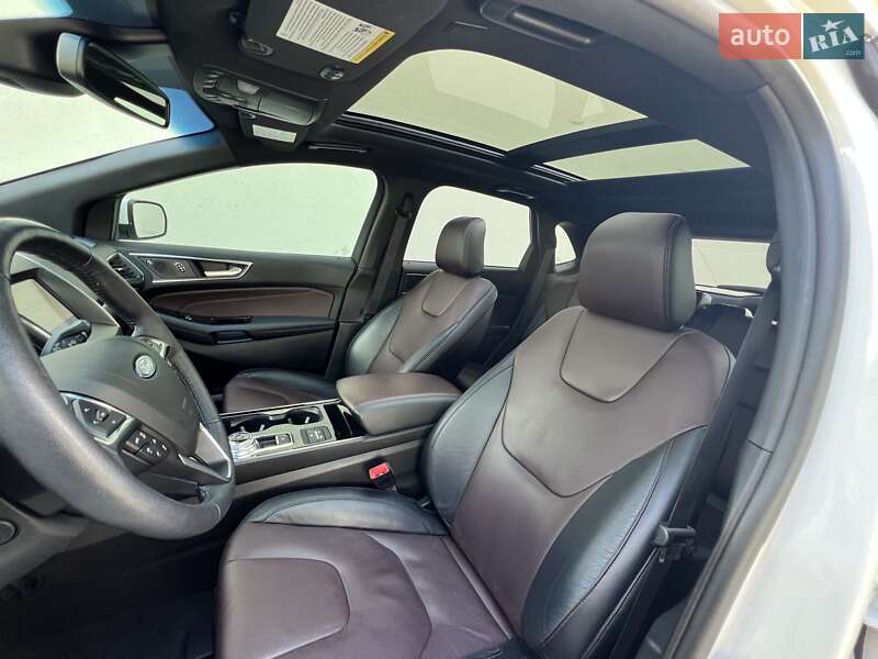 Позашляховик / Кросовер Ford Edge 2020 в Рівному