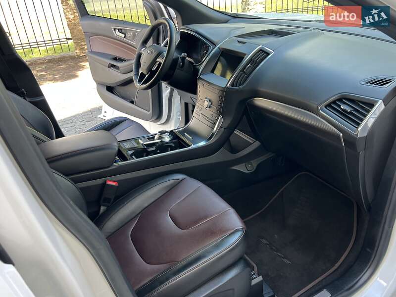 Позашляховик / Кросовер Ford Edge 2020 в Рівному
